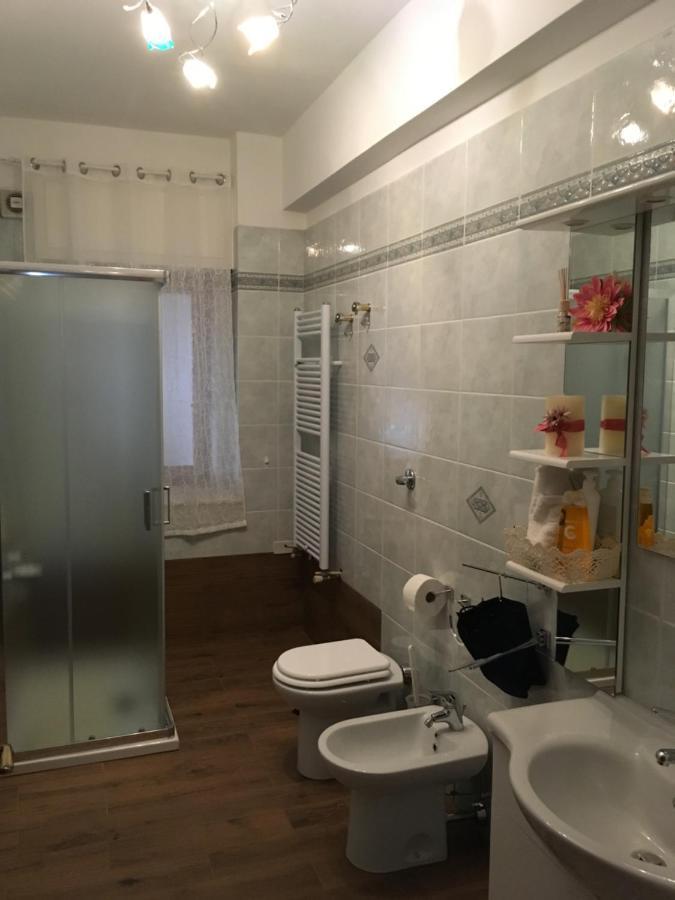 B&B Al Campanile Taranto Exterior photo